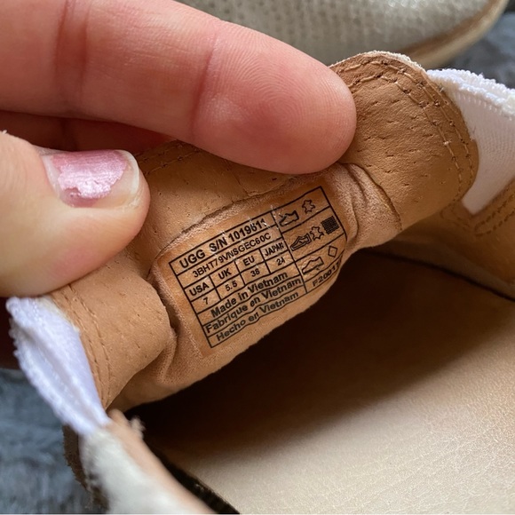 Ugg Adley Perf Stardust  Suede Leather Slip On Sneakers - Picture 10 of 11